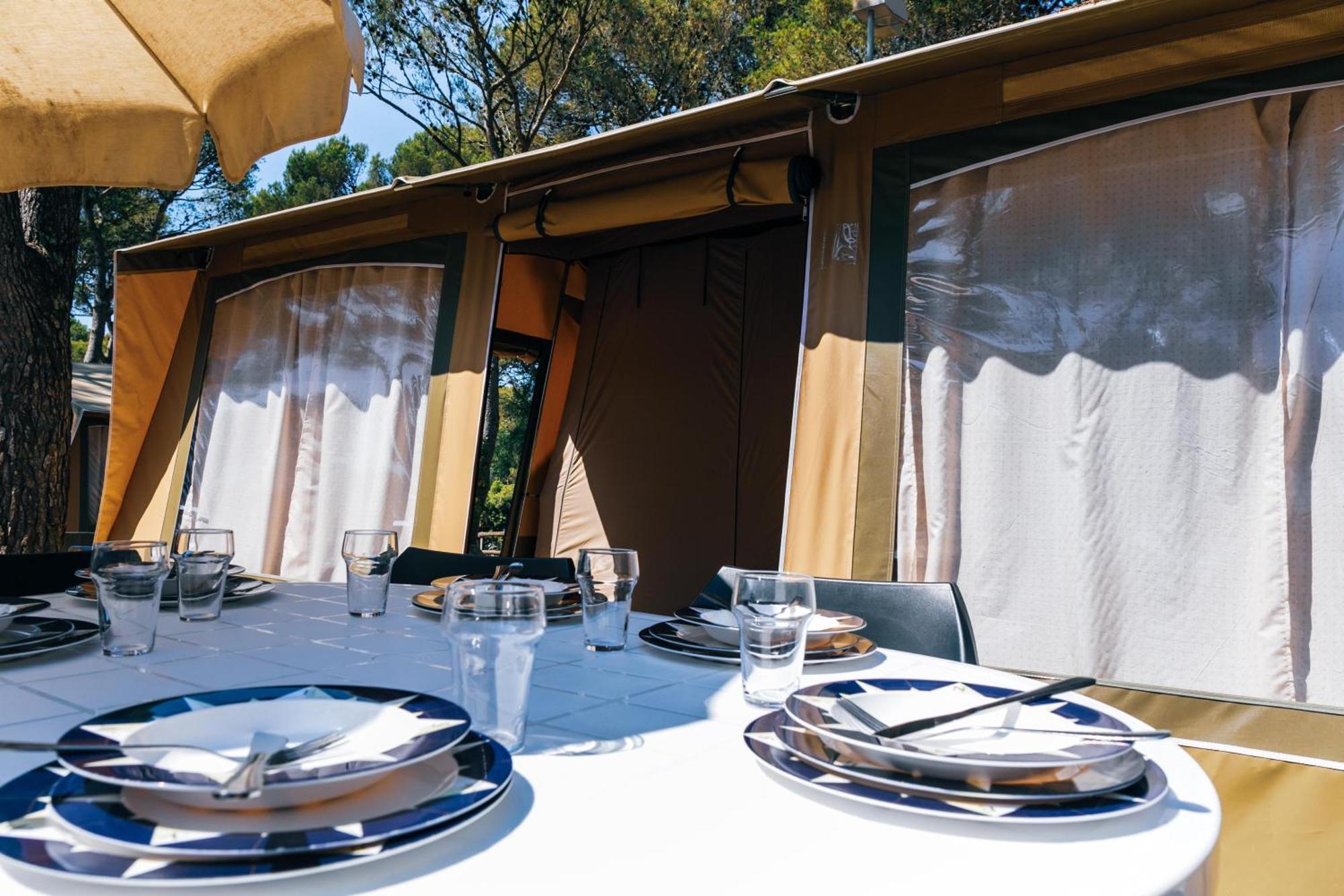 Camping Castell Montgri **** L'Estartit Exterior photo
